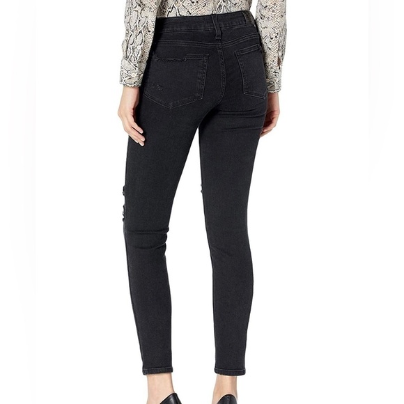 PAIGE Denim - Nwot Paige Verdugo Ankle Jeans